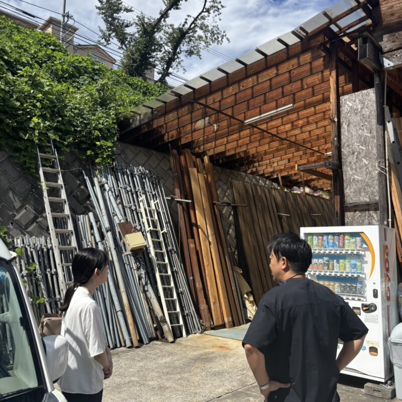 就職活動の学生さん